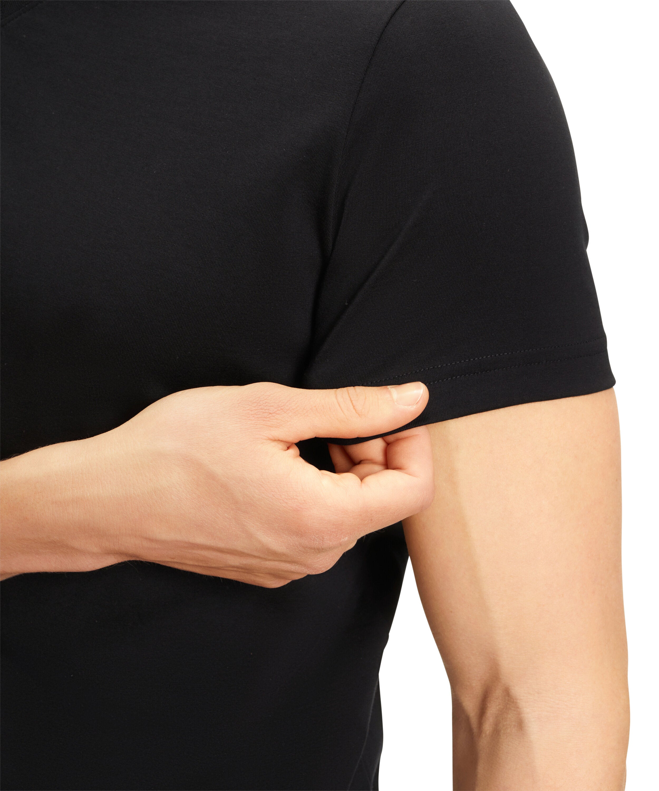 Falke Men T-Shirt V-neck - Men - black