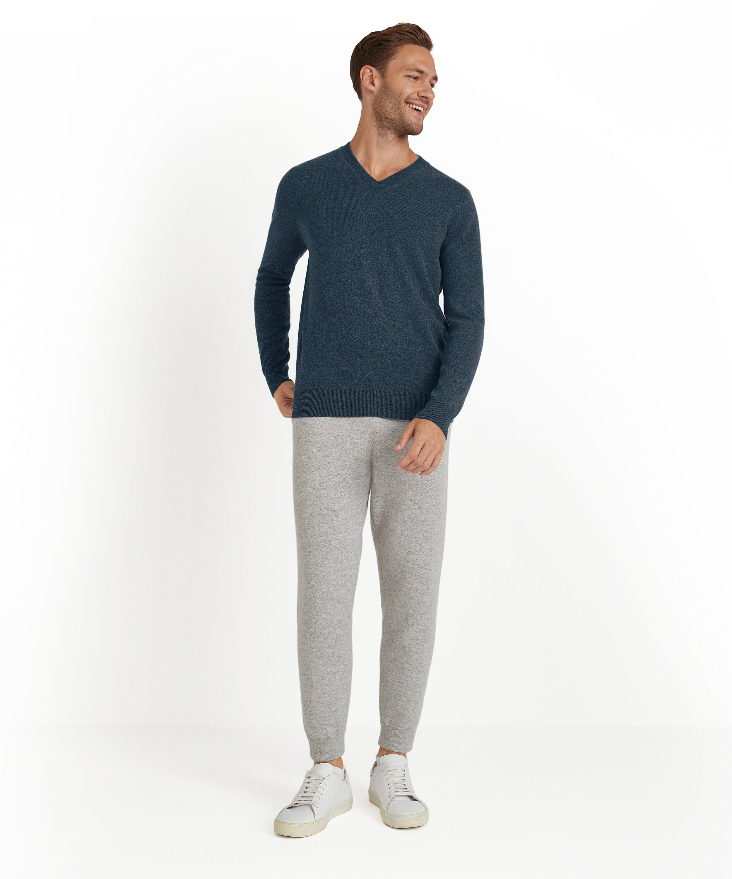 Falke Men Pullover V-neck - Men - space blue