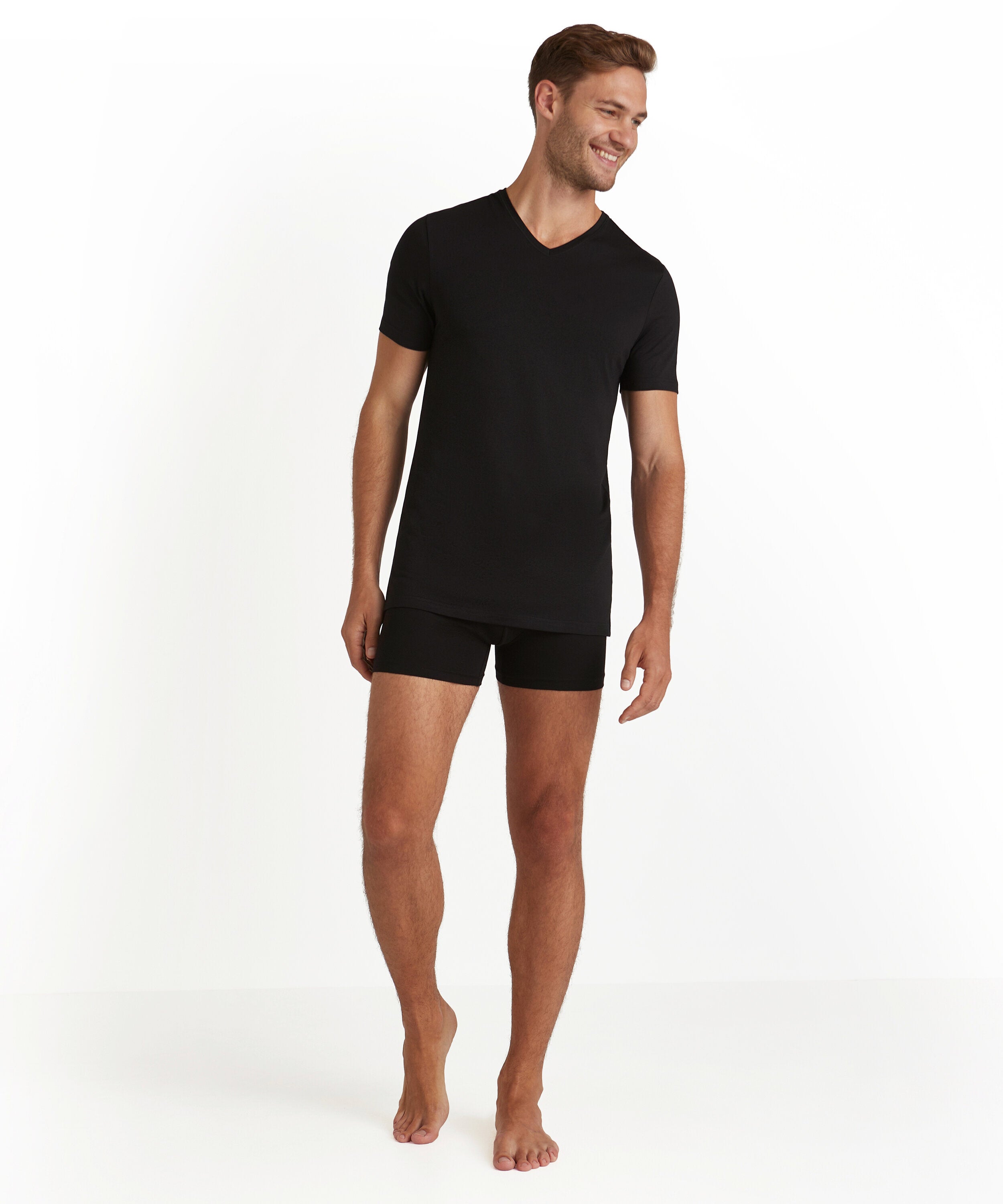 Falke Men T-Shirt V-neck Daily Natural - Men - black