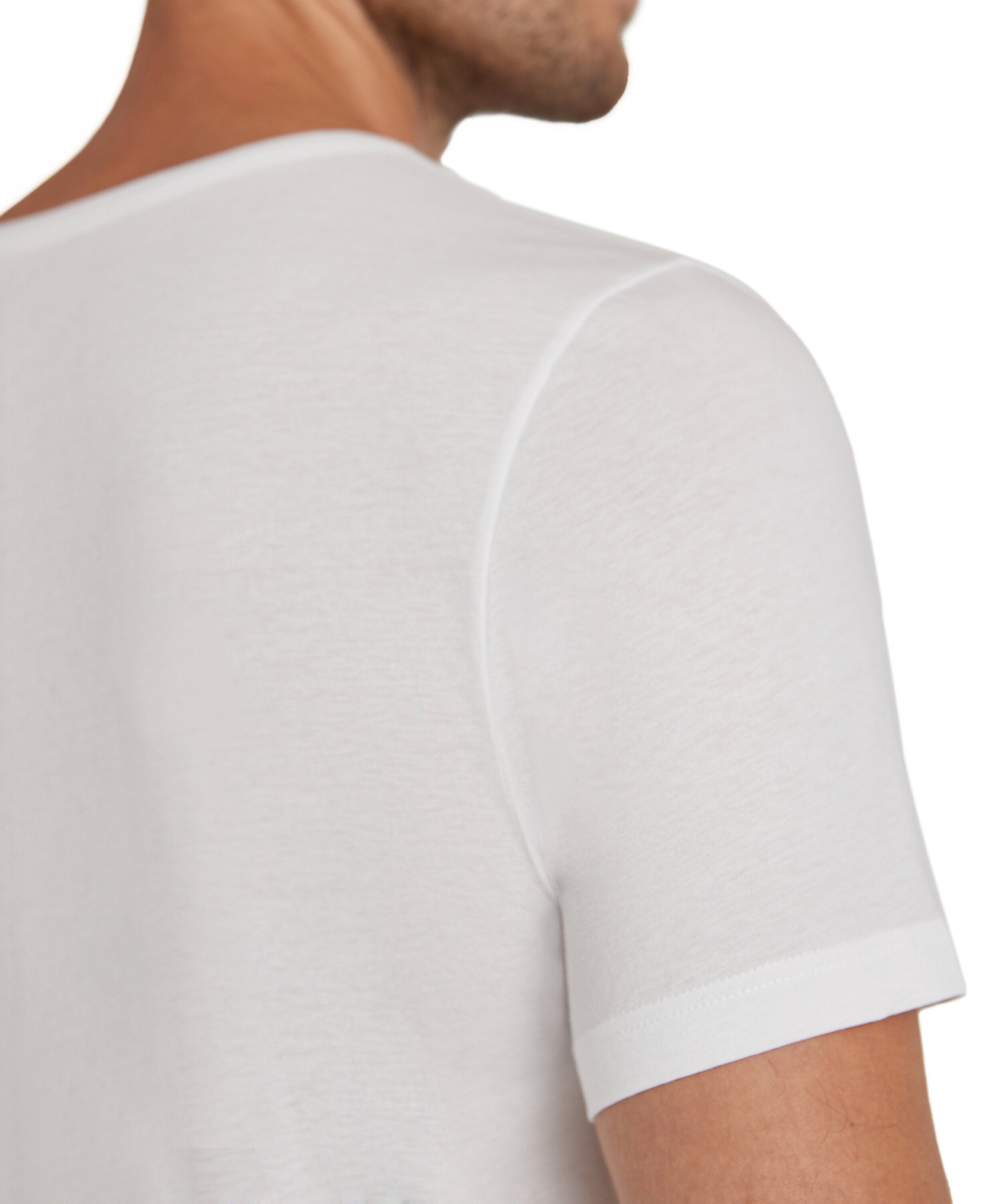 Falke Men T-Shirt V-neck Daily Natural - Men - white