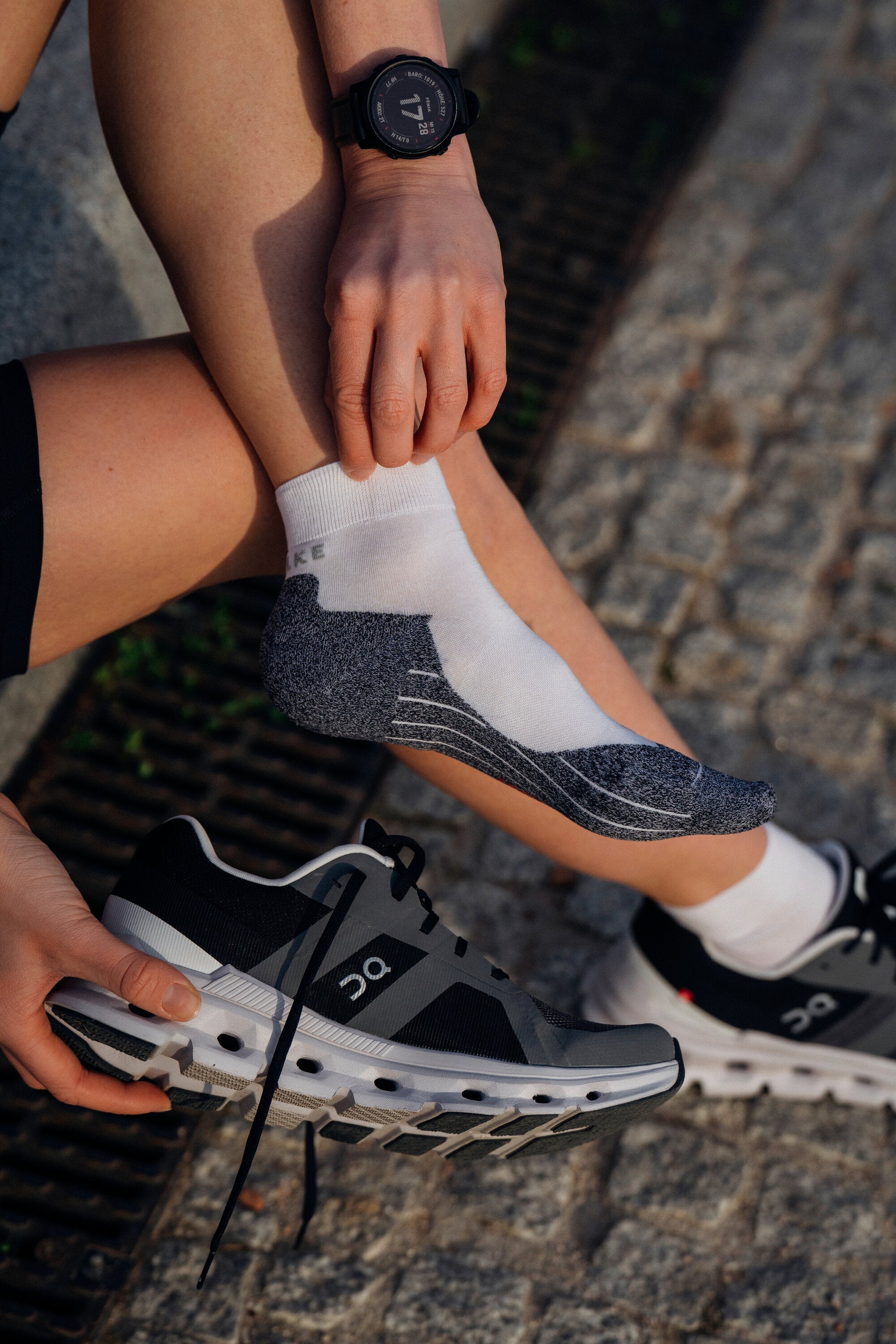 Falke RU4 Endurance Short Women Running Short socks - Women - black-mix