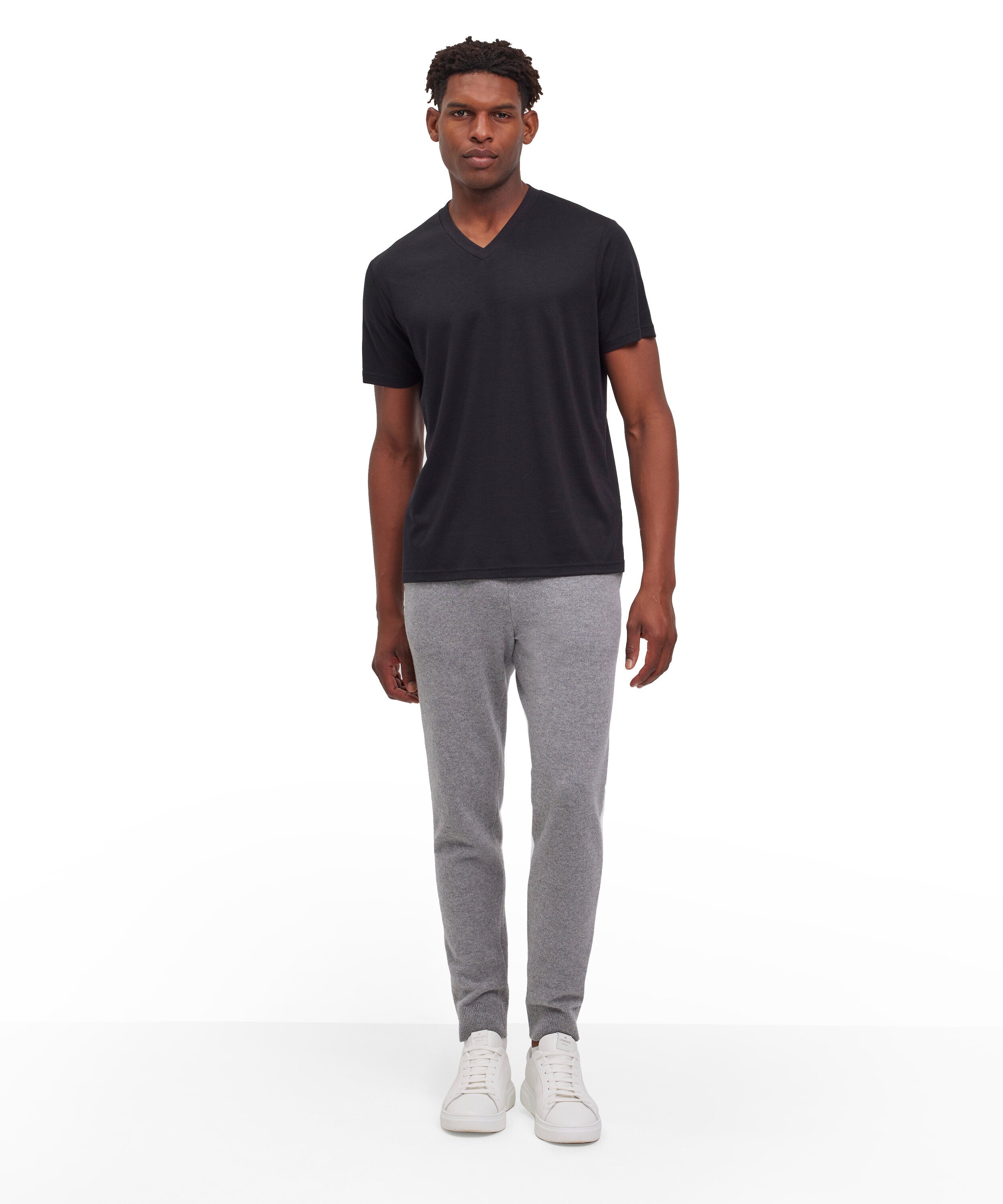 Falke Men T-Shirt V-neck - Men - black
